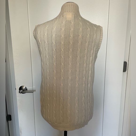 Neiman Marcus 100% Cashmere Cable Knit Sweater Vest - Picture 2 of 4